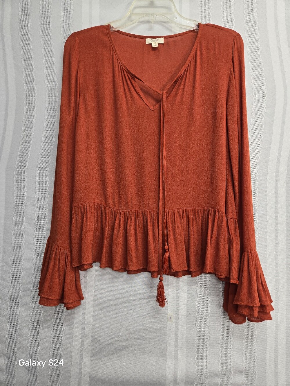 GANJI LA WOMEN'S BELL SLEEVES RUFFLE ALL AROUND ORANGE SIZE SMALL